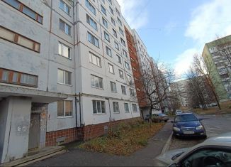 Продается трехкомнатная квартира, 66 м2, Орёл, улица Машкарина, 4