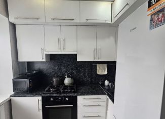 Продается двухкомнатная квартира, 41.4 м2, Сибай, Коммунистическая улица, 2