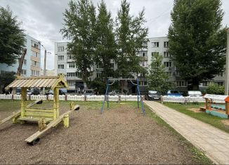 Продается 2-ком. квартира, 53.2 м2, Оренбург, улица Джангильдина, Дзержинский район