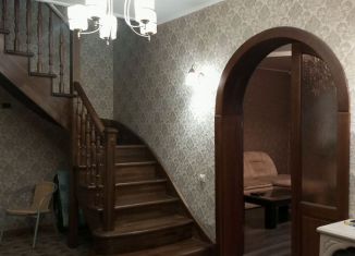 Дом на продажу, 210 м2, деревня Ушакова, Центральный бульвар