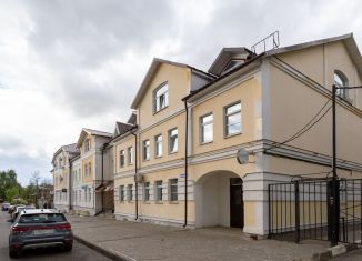 Продаю 2-ком. квартиру, 92.5 м2, Владимир, улица Ильича, 14