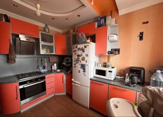 Продается 2-комнатная квартира, 39 м2, Коми, набережная Нефтяников, 5