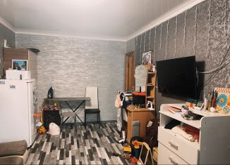 Продается 2-ком. квартира, 41.6 м2, Кумертау, улица Ленина, 28А