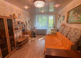 Продаю трехкомнатную квартиру, 58 м2, Ишимбай, улица Мира, 8