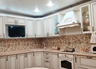 Продаю двухкомнатную квартиру, 66.3 м2, Краснодар, Рождественская набережная, 37, микрорайон Юбилейный