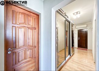 Продажа трехкомнатной квартиры, 71 м2, Новороссийск, улица Видова, 157