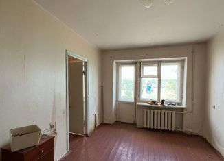 Продается 2-комнатная квартира, 45 м2, посёлок городского типа Калашниково, улица Ленина, 37
