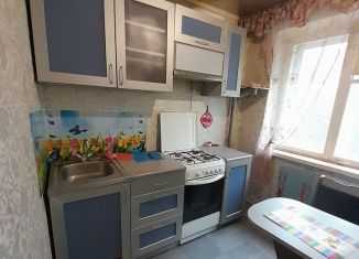 Сдается в аренду 2-ком. квартира, 46 м2, Ярославль, улица Титова, 16, Красноперекопский район