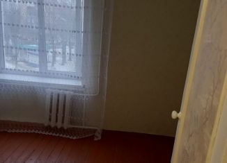 Продажа трехкомнатной квартиры, 49 м2, Щигры, улица Луначарского