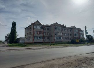 Продажа 3-комнатной квартиры, 66 м2, Калининск, улица Ленина, 177