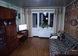 Продается 3-комнатная квартира, 62 м2, Ростовская область, улица 6-я Линия