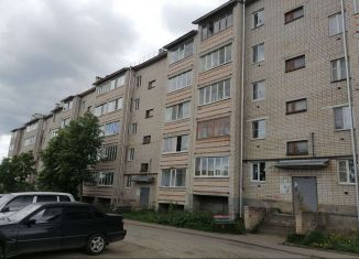 Продажа 2-комнатной квартиры, 50.7 м2, город Грязовец, улица Пылаевых, 52