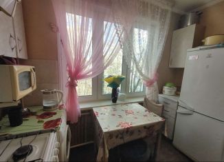 Продается 2-комнатная квартира, 56 м2, Щёлково, проспект 60 лет Октября, 8
