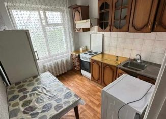 Аренда 1-ком. квартиры, 50 м2, Владикавказ, улица Гастелло, 71А, 10-й микрорайон