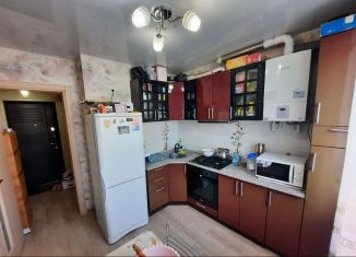 Продается 2-комнатная квартира, 46 м2, село Верзилово, Преображенский проспект, 25