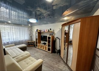 Продается однокомнатная квартира, 30 м2, Еманжелинск, улица Гайдара, 3