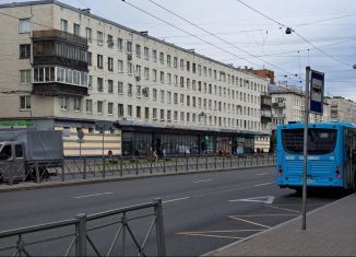 Продажа трехкомнатной квартиры, 57 м2, Санкт-Петербург, Заневский проспект, 20, Заневский проспект