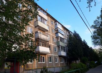 Продажа трехкомнатной квартиры, 57 м2, Московская область, Строительная улица