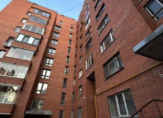 Продаю 1-ком. квартиру, 38 м2, Выборг, улица Сухова, 18