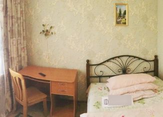 Сдаю в аренду комнату, 12 м2, Севастополь, проспект Героев Сталинграда, 64А