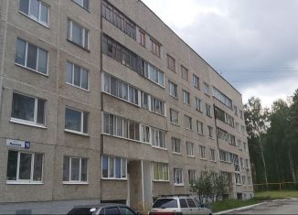 Продажа 3-ком. квартиры, 68.4 м2, поселок городского типа Рефтинский, Лесная улица, 10