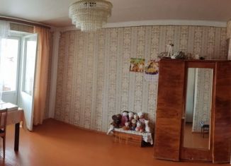 Продам 1-ком. квартиру, 31.8 м2, Каменка, улица Космонавтов, 3