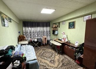 Продаю трехкомнатную квартиру, 69 м2, Байкальск, микрорайон Гагарина, 178