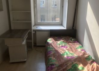 Комната в аренду, 9 м2, Санкт-Петербург, Синопская набережная, 38, метро Площадь Александра Невского-1