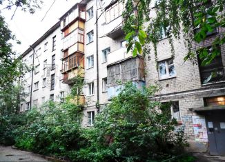 Продам двухкомнатную квартиру, 44 м2, Екатеринбург, улица Сакко и Ванцетти, 100, улица Сакко и Ванцетти