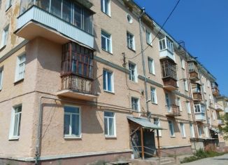 Продажа 2-комнатной квартиры, 41 м2, Дегтярск, улица Калинина, 9