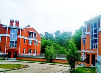 2-комнатная квартира на продажу, 68.5 м2, Павловск, Госпитальная улица, 20
