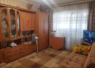 Продам 3-ком. квартиру, 56 м2, село Староалейское, Шоссейная улица, 51