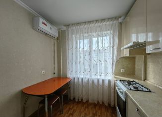 Сдам в аренду однокомнатную квартиру, 36 м2, Краснодарский край, улица Ленина, 95