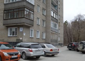 Продается однокомнатная квартира, 37 м2, Новосибирск, Учительская улица, метро Заельцовская
