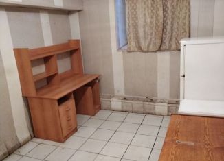 Продаю помещение свободного назначения, 50 м2, Челябинск, Тракторозаводский район, улица Карпенко, 17