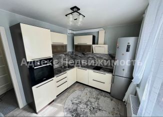 Продажа двухкомнатной квартиры, 58.8 м2, Тюменская область, улица Федюнинского, 60
