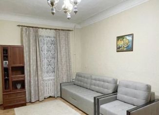 Сдается двухкомнатная квартира, 62 м2, Севастополь, Большая Морская улица, 22
