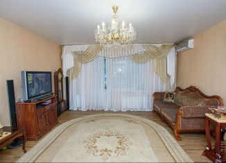 Продажа 4-комнатной квартиры, 112.8 м2, Благовещенск, Комсомольская улица, 50