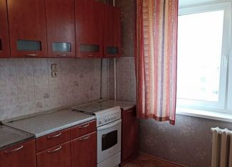 Продается двухкомнатная квартира, 50 м2, Курган, улица Войкова, 10