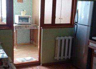 Аренда 2-комнатной квартиры, 60 м2, Алушта, Юбилейная улица, 8