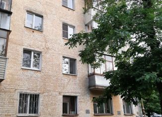 Продам 1-комнатную квартиру, 31.3 м2, Калужская область, улица Маршала Жукова, 49