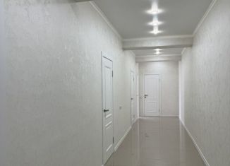 Продаю 3-комнатную квартиру, 89.8 м2, Магас, улица Бота Гагиева, 12Б