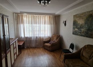 Продаю трехкомнатную квартиру, 60 м2, Астрахань