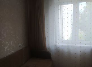 Сдам трехкомнатную квартиру, 58 м2, Нижегородская область, улица Сергея Есенина, 6