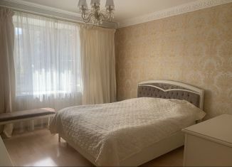 Сдается 2-ком. квартира, 72 м2, Санкт-Петербург, улица Бадаева, 14к1, ЖК Бадаева-Ворошилова
