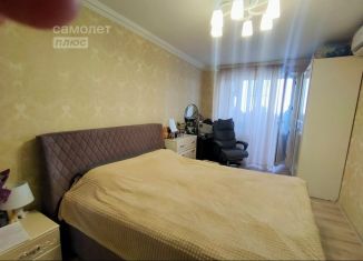 Продам 3-ком. квартиру, 74 м2, Краснодар, улица Вавилова, 18, микрорайон Вавилова