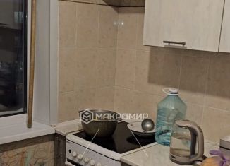 Продам двухкомнатную квартиру, 42 м2, Новосибирск, Промышленная улица, 28, метро Золотая Нива