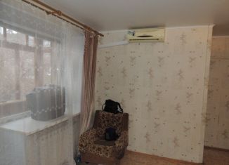 Продам двухкомнатную квартиру, 43 м2, Оренбургская область, улица 60 лет Октября, 14