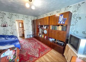 Продается 2-комнатная квартира, 41.2 м2, Вологодская область, улица Федота Попова, 4