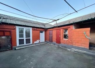 Продам дом, 82 м2, посёлок городского типа Заводской, Магистральная улица, 42/36